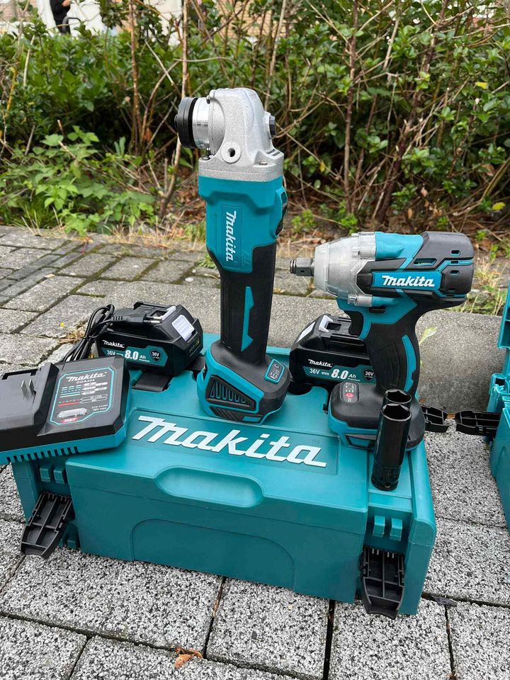 Makita XT288T 18V LXT® Lithium-Ion Brushless Cordless 2-Pc. Combo Kit (5.0Ah)
