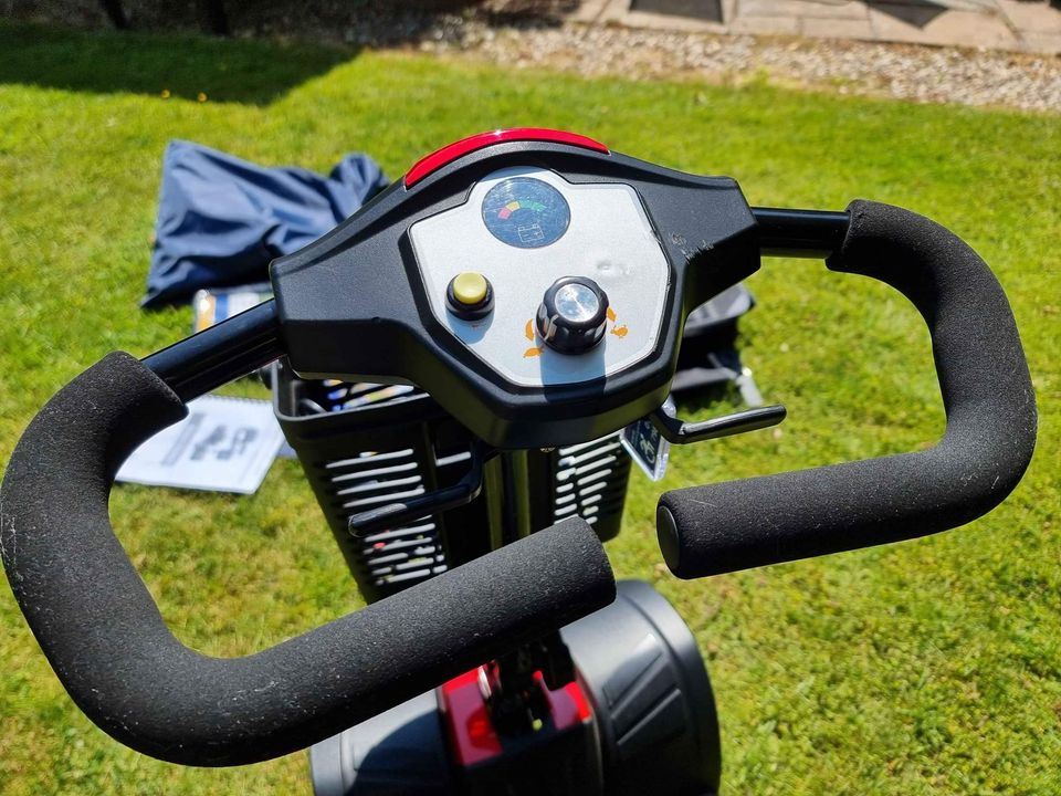 Mobility Boot Scooter- CareCo ZOOM