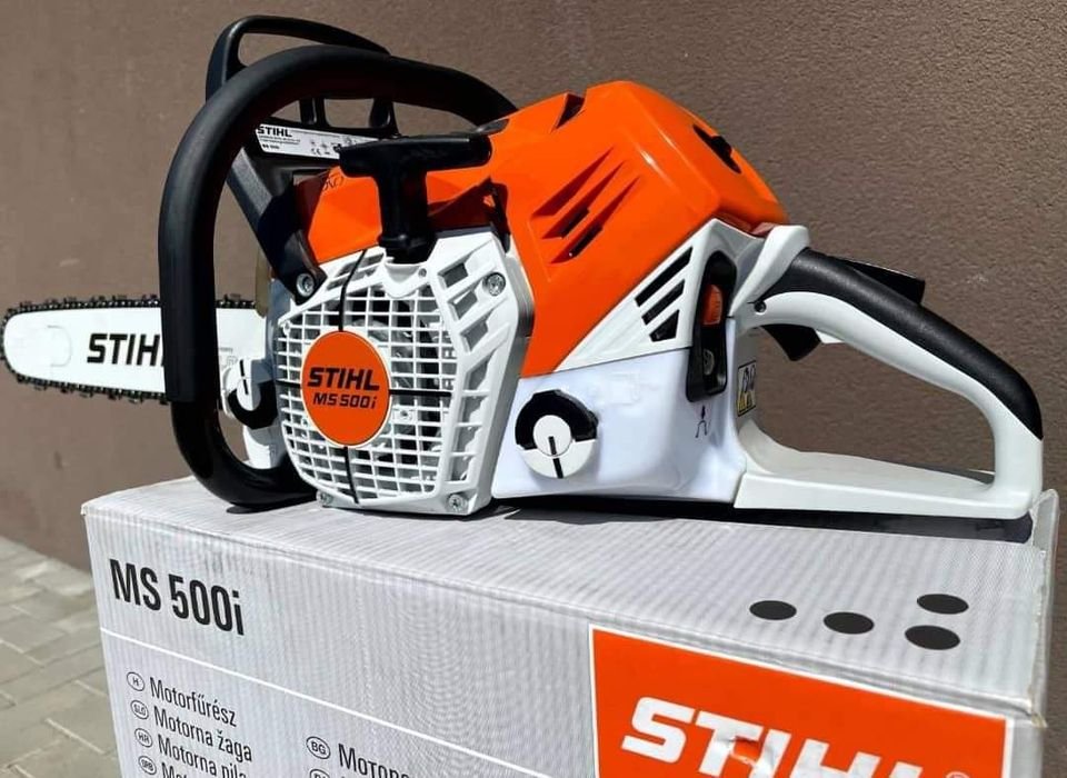 STIHL MS 500i 63 cm chainsaw.